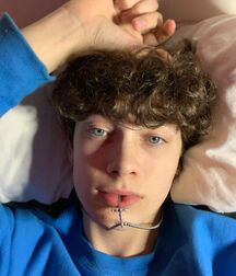 Hottie Luca!!  618a8061781f4.jpg