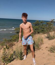 Thin Twink Cooper!! 618cdb4cb1441.jpg