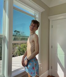 Thin Twink Cooper!! 618cdb5518dc9.jpg