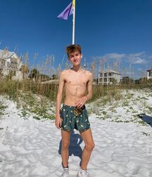 Thin Twink Cooper!! 618cdb701addf.jpg