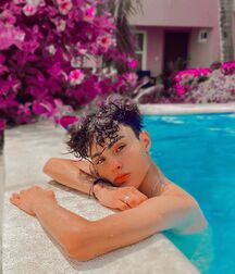 King Lou 2 618d7f2d0fff4.jpg
