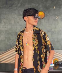 King Lou 3 618d80a2236a1.jpg