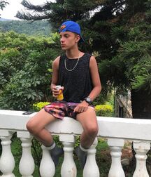 Hot Model Renan!!  618e8eaa35957.jpg