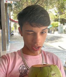 Hot Model Renan!!  618e8ec5d56cd.jpg