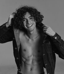 Hot Model Javier!!  618e8f50032a0.jpg