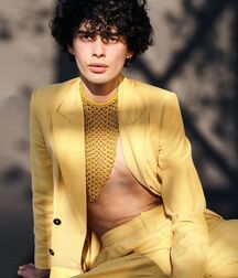 Hot Model Javier!!  618e8f7056ca6.jpg