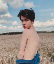 Gay Model Boys!! 61927b83e7ee5.jpg