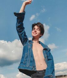 Gay Model Boys!! 61927b85d5215.jpg