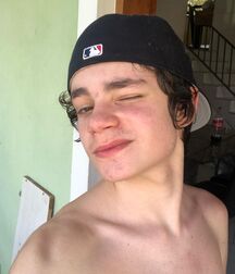 Brazil Actor Kevin!!  6196622ac8679.jpg