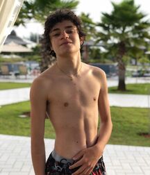Brazil Actor Kevin!!  61966242bd1fb.jpg