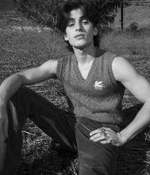 Just Johnny... 61978eed59949.jpg
