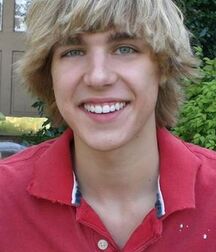 Bday Boy Cody!! 6199a6d98243d.jpg