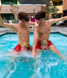 Stoke Twins!!  619cd5a765b1c.jpg