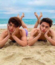 Stoke Twins!!  619cd5ba2f7c6.jpg
