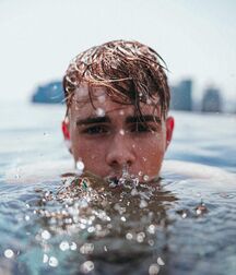 Bday Boy Corbyn!!  619fb395134e1.jpg