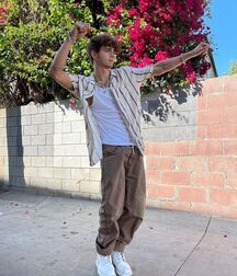 Bday Boy Corbyn!!  619fb3b7cdb09.jpg