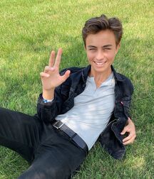 Bday Boy Eric!!  61a2c6957dd44.jpg