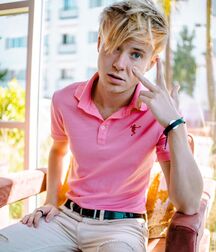 Bday Boy Sam!!  61a2ce46f222d.jpg