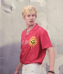 Bday Boy Sam!!  61a2ce6534b64.jpg