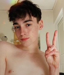 Twink Boy Jules!!