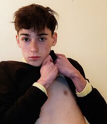 Twink Boy Jules!! 61a2e9df62983.jpg