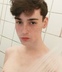 Twink Boy Jules!! 61a2e9e110e0a.jpg
