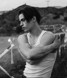 Tanner Boy!!  61aaac886892e.jpg