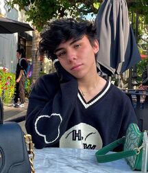 Bonus Boyzzzzz!! 61aacc83d89ff.jpg