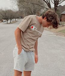 Bday Boy Brandon!! 61ac024c8b8c7.jpg