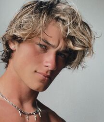 Bday Boy Brandon!! 61ac026c83fe3.jpg