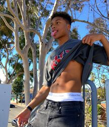 Tik Tok Hottie Andre!!  61b3a2bb64458.jpg