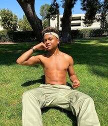 Tik Tok Hottie Andre!!  61b3a2c7cea9b.jpg