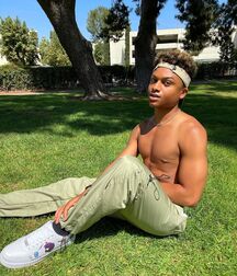 Tik Tok Hottie Andre!!  61b3a2ccb172c.jpg