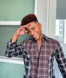 Tik Tok Hottie Andre!!  61b3a2cea6594.jpg