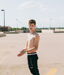 Bday Boy Dalton!!  61b51b3eb26c3.jpg