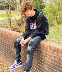Bday Boy Dalton!!  61b51b4e73f73.jpg