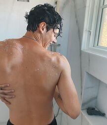 YouTube Hottie Tyler!!  61b523559342a.jpg