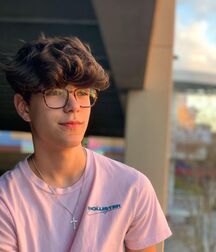 Bday Boy Matt!!  61b63acf366a1.jpg