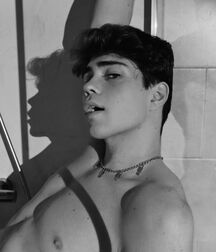 Bday Boy Benji!!  61b9187459b65.jpg