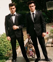 Bday Twins!!  61bb93f91a161.jpg