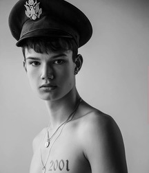 Bday Boy Ian--Black N White!!  61bc93a5e4b59.jpg