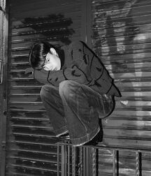 Bday Boy Ian--Black N White!!  61bc93ae75907.jpg