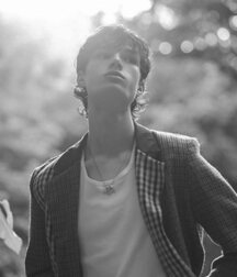 Bday Boy Ian--Black N White!!  61bc93ba26982.jpg