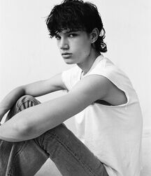Bday Boy Ian--Black N White!!  61bc93bf09aae.jpg