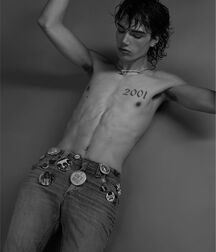 Bday Boy Ian--Black N White!!  61bc93d659382.jpg
