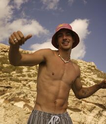 Bday Boy Manu!!  61bcaf4f7b554.jpg