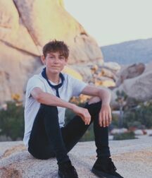 Bday Boy Dakota!!  61bcbe5727a7a.jpg