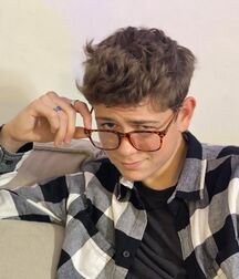 Bday Boy Dakota!!  61bcbe5ea4d0d.jpg