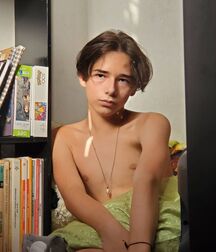 Hot Boy Danie!! 61bcc32bc26d4.jpg