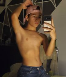 Hot Boy Danie!! 61bcc3336e50b.jpg